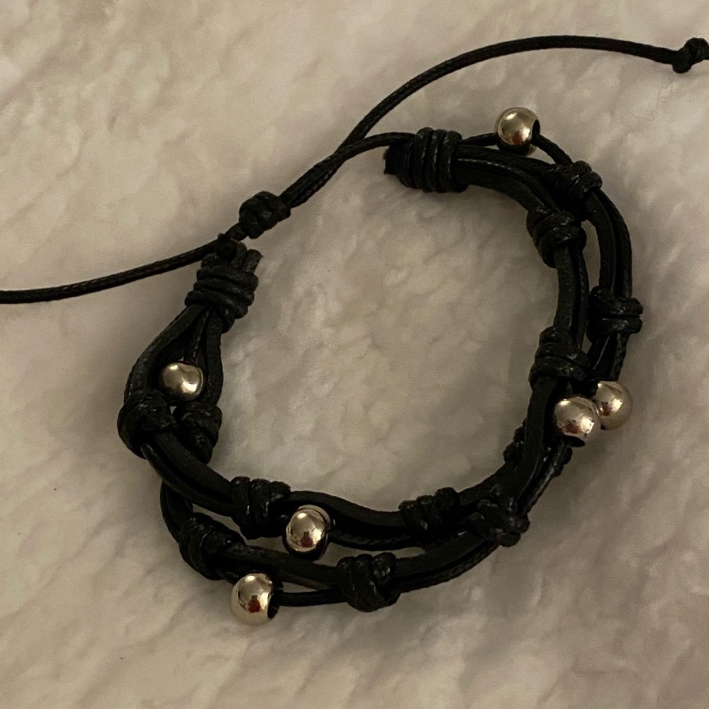 Paparazzi bracelets- set of eight. NWT - Picture 4 of 9